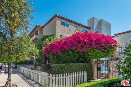 Foto del edificio - 5412 Lindley Ave