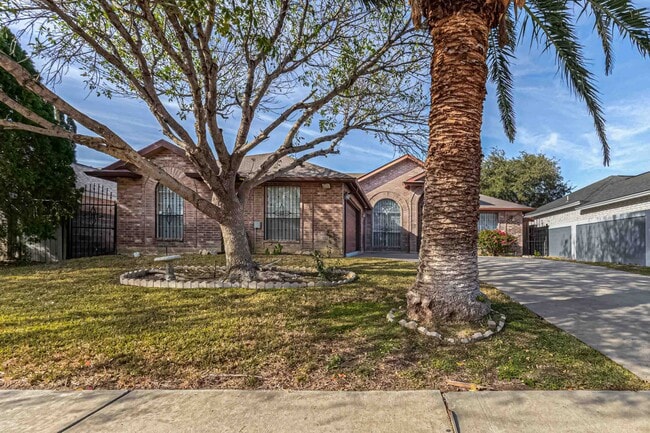 Building Photo - 312 Cambridge Loop