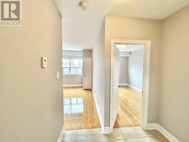 Photo du bâtiment - 90 Twenty Fifth St