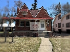 Building Photo - 14574 Strathmoor St