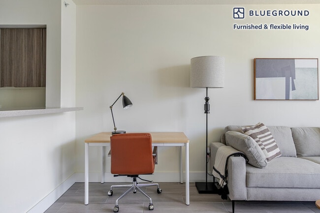 Building Photo - 1000 NW 7th St