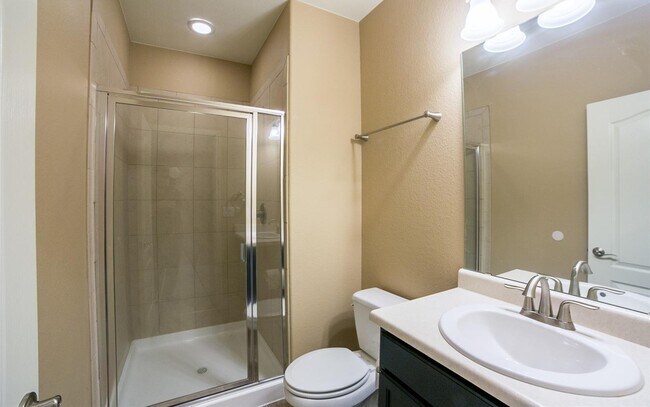 Foto del edificio - 7107 Golden Acacia Ln