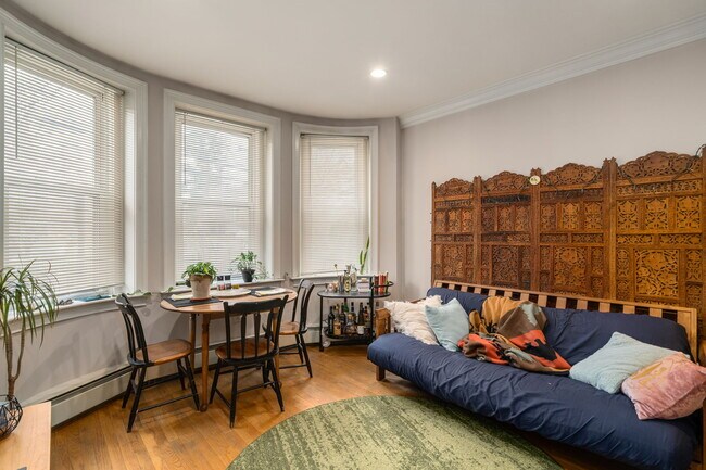 Foto del edificio - 116 Brooks St