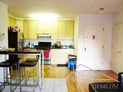 Foto del edificio - 571 Warren St