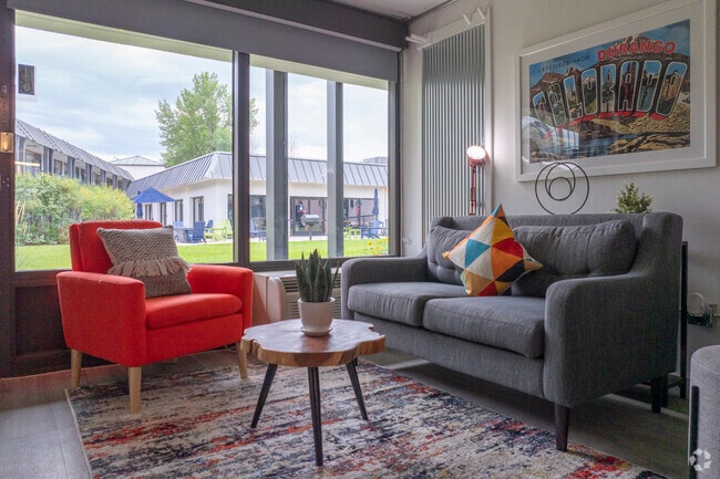 Interior Photo - River Roost