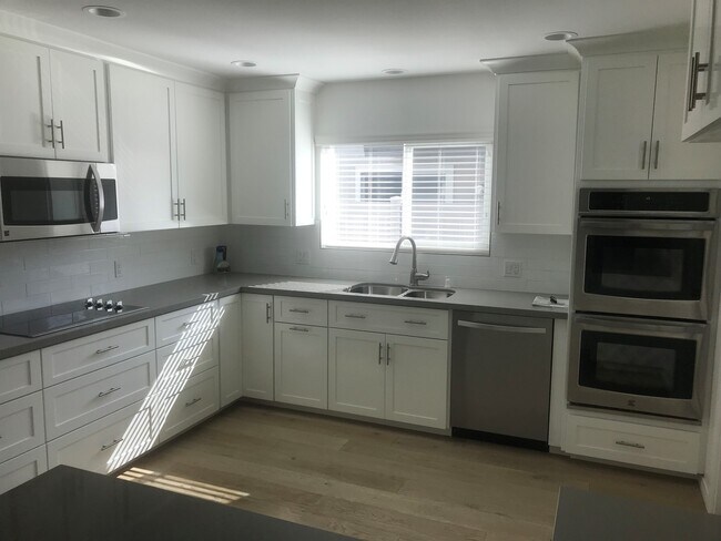 Foto del edificio - 21162 Lockhaven Cir