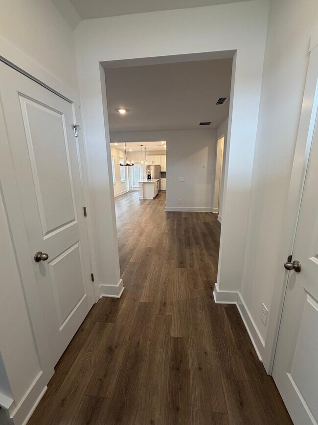 Foto del edificio - 4291 Ashland City Hwy