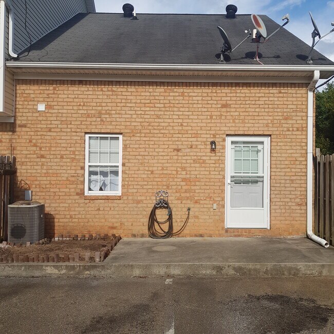 415 Logmont Trace, Bogart, GA 30622 Townhome Rentals in Bogart GA