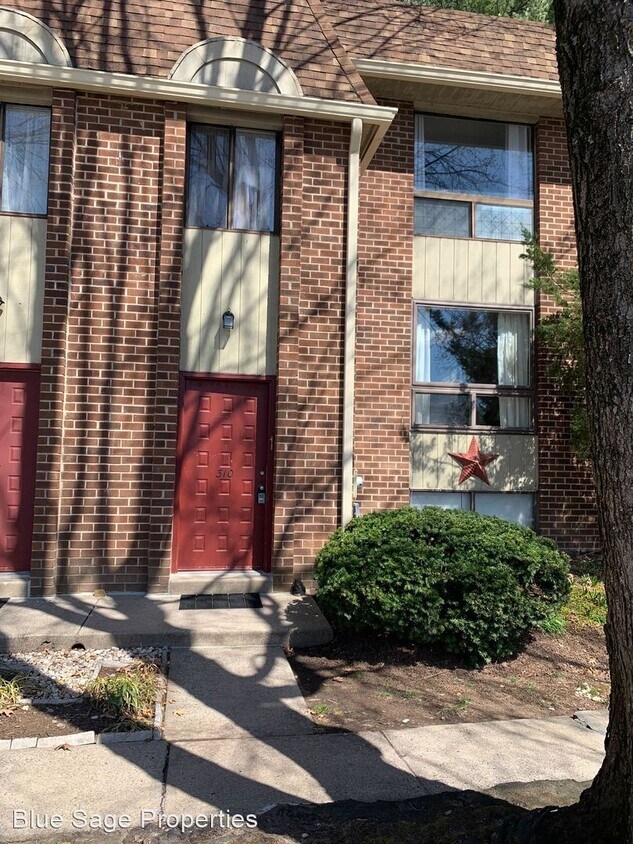 Primary Photo - 2 br, 1 bath House - 310 Saybrook Ln - Uni...