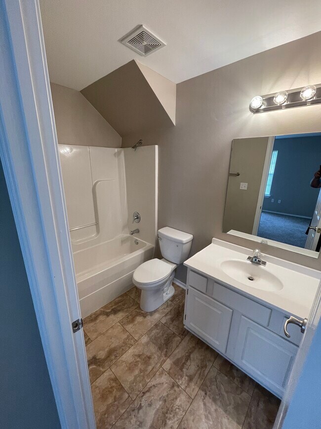 48 Camily Ct, Vilonia, AR 72173 Townhome Rentals in Vilonia AR