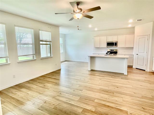 Foto del edificio - 8608 Whistling Duck Dr