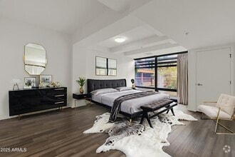 Building Photo - 7131 E Rancho Vista Dr