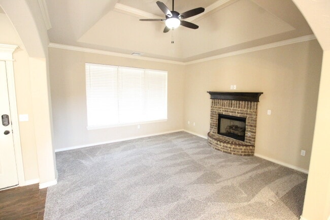 Building Photo - 20638 Frontier Pl