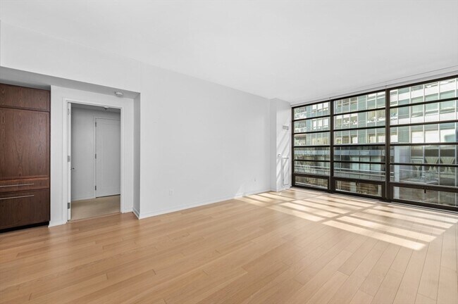 Foto del edificio - 580 Washington St