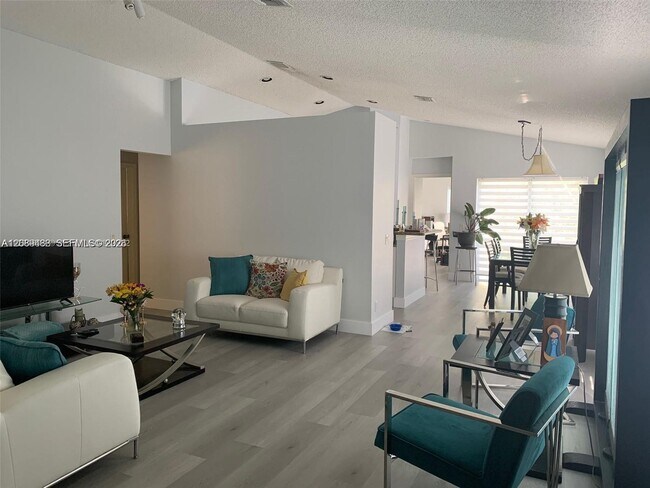 Building Photo - 1477 Majesty Terrace
