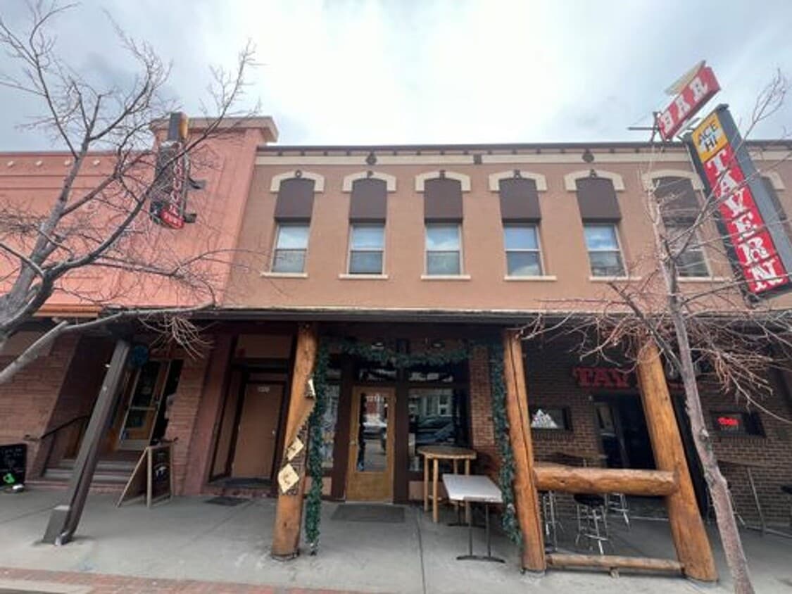 Primary Photo - Studio Apartment in the Heart of Golden!