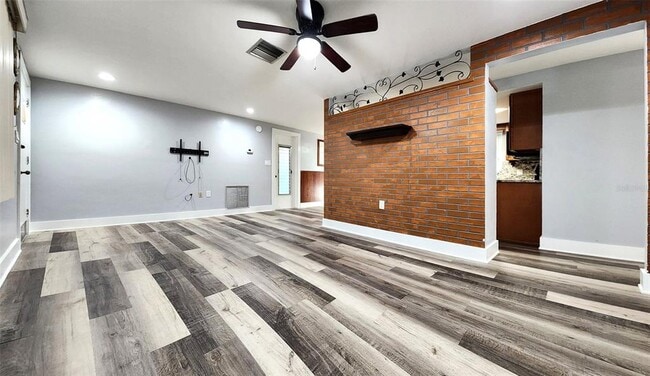 Foto del edificio - 3629 Bedford St