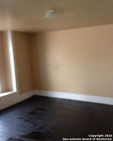 Foto del edificio - 1113 Rivas St