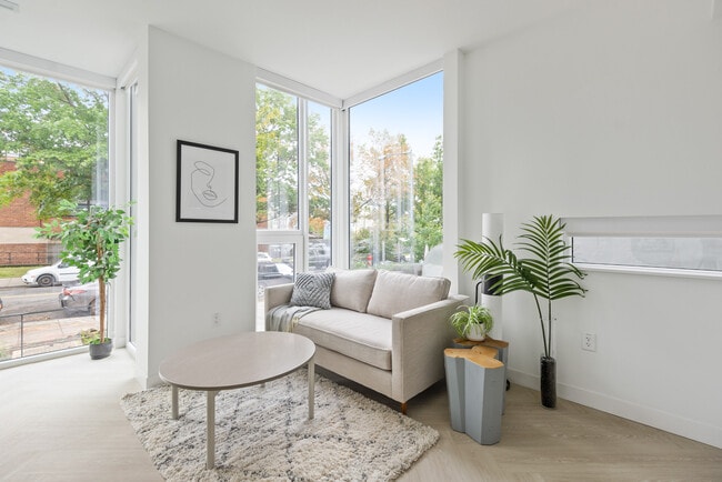 NoSHA - NoSHA Apartments