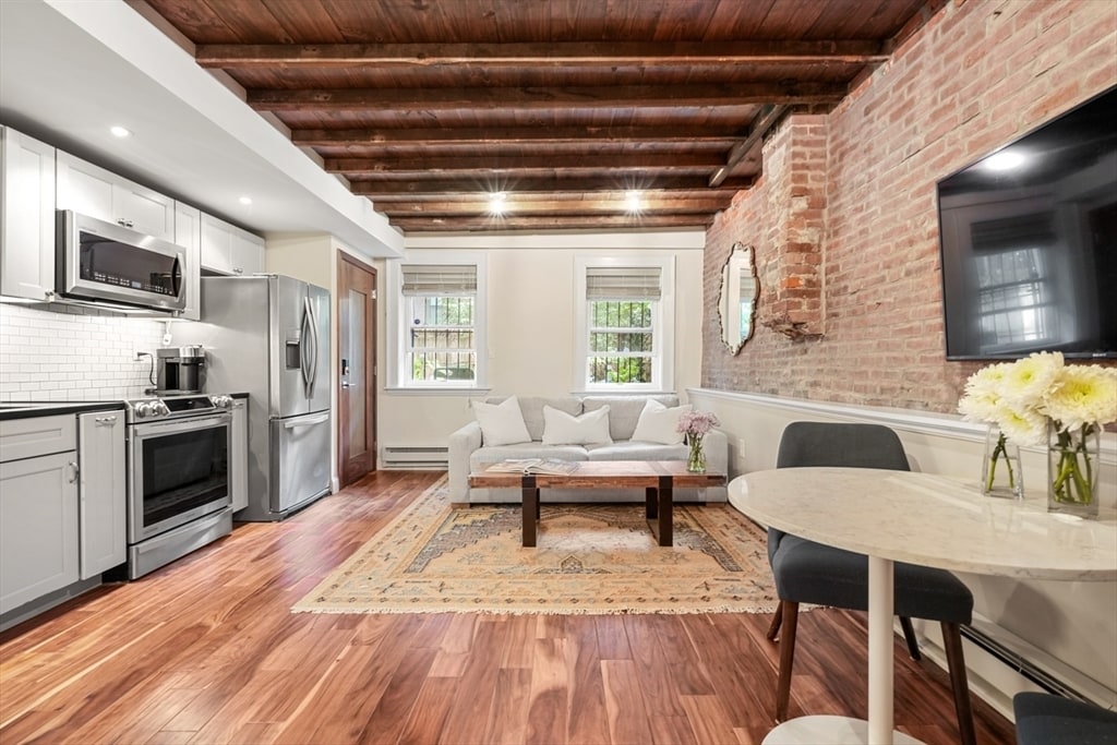Foto principal - 50 Lawrence St