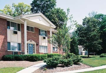 Village In The Park Apartments Greendale Wi Village In The Park Apartments Greendale Wi