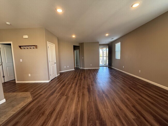 Foto del edificio - Beautiful Home in Sparks, NV- Single story