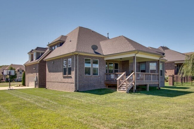 Foto del edificio - 3584 Robbins Nest Rd