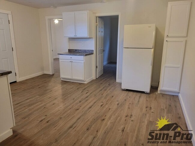 Photo - 708 Georgia St Apartment