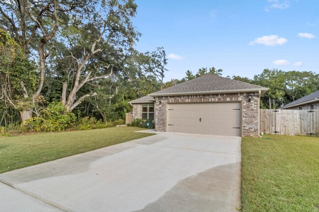 Building Photo - 949 Kenzie Ln