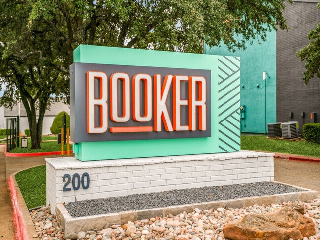 Building Photo - The Booker