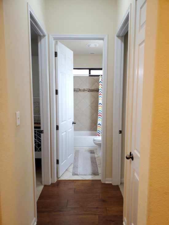 Building Photo - 449 Cascada Lane