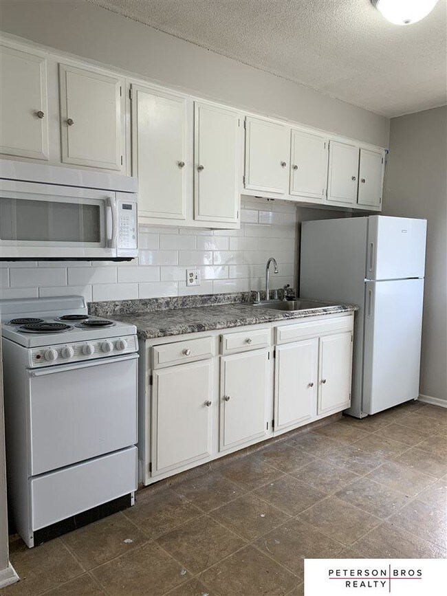 Foto del edificio - 4420 S 25th St