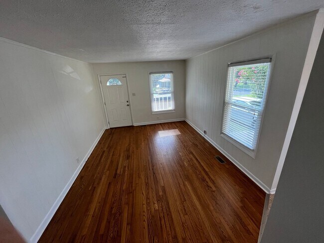 Foto del edificio - 3502 Grote St SW