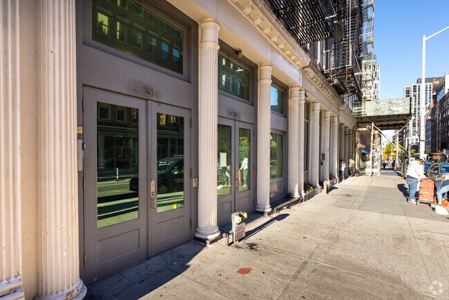 Entrance - Dragon Estates Condominiums