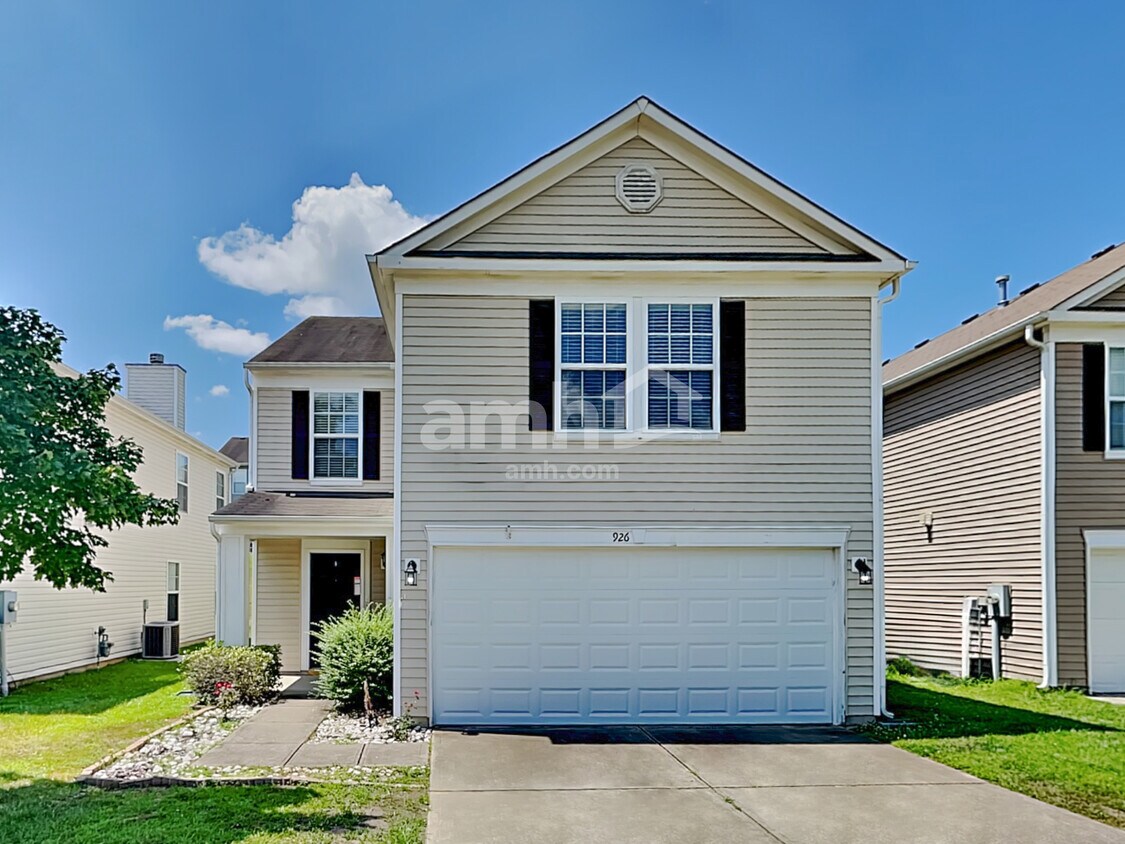 Primary Photo - 926 Littleton Dr