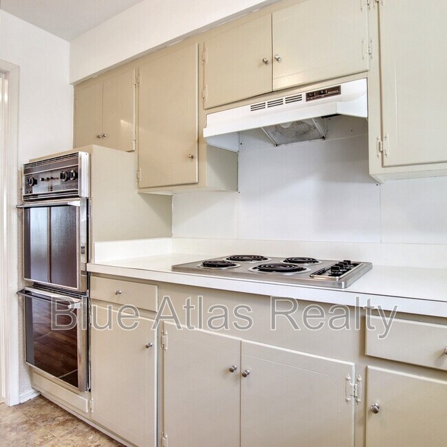 Foto del edificio - 3903 Hawthorne Ave