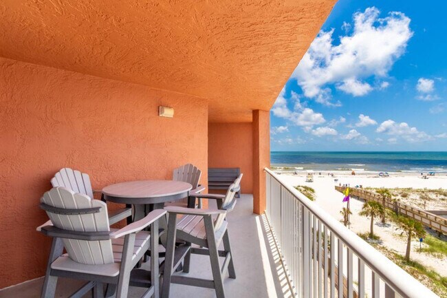 Foto del edificio - 633 W Beach Blvd