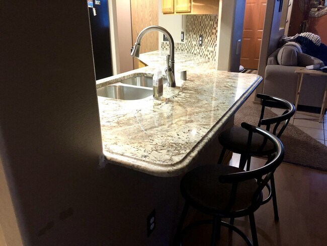 Building Photo - 4807 Kalahari Dr