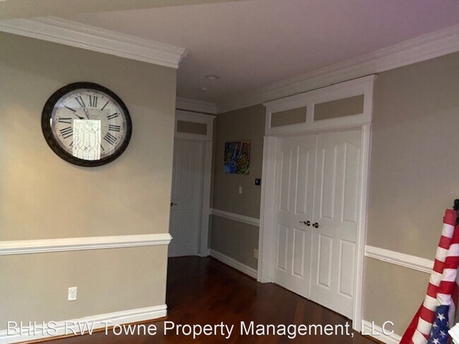 Foto del edificio - 5 br, 5.5 bath House - 190 Pine Hollow Road
