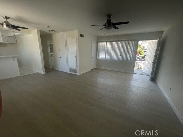 Building Photo - 17061 Grove Cir