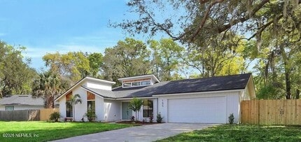 Building Photo - 185 San Pablo Rd N