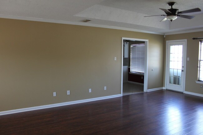 Building Photo - 20 White Fox Cove
