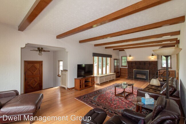 Building Photo - 3 br, 2 bath House - 31 4th Street Northwest