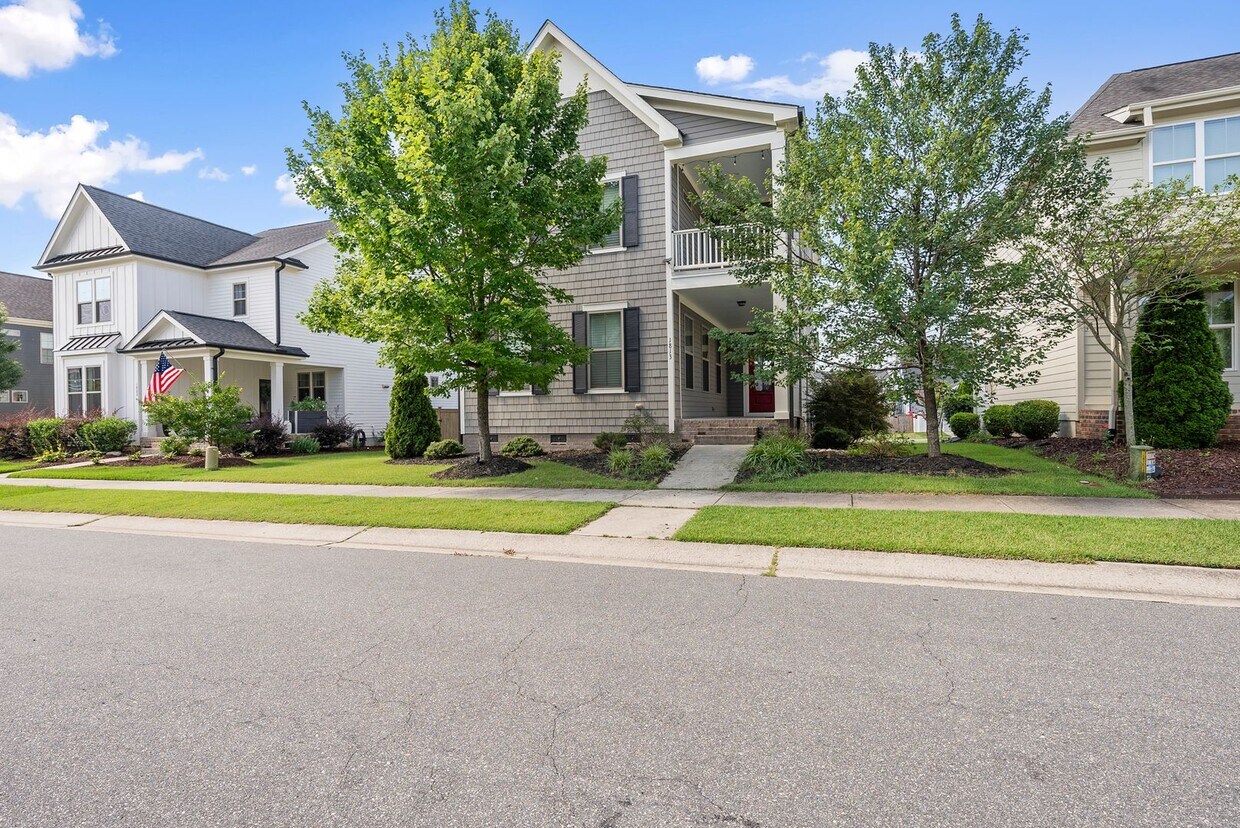Foto principal - 1813 Iron Mill Dr