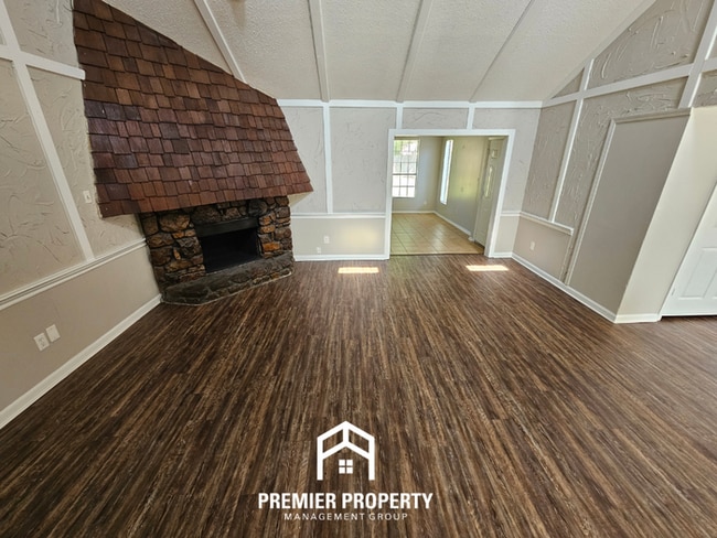 Photo - Move-In Ready 3BR Gem in Memphis - Cozy Fireplace, Tile Dining & Private Yard House
