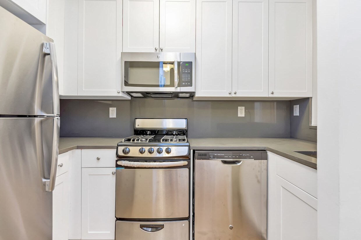 Primary Photo - 1167 1st Avenue
