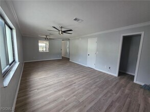 Building Photo - 1507 Cape Coral Pkwy W