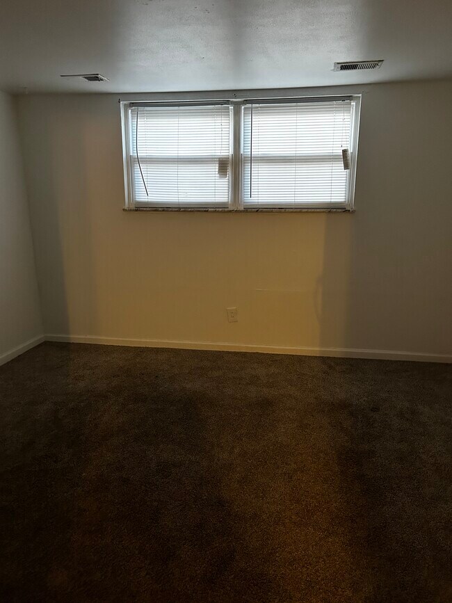 Foto del edificio - 4082 Esseldale Dr