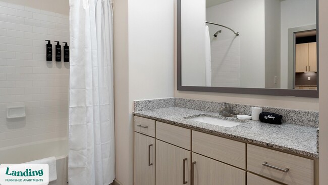 Foto del edificio - 5025 Wembley Central Ln