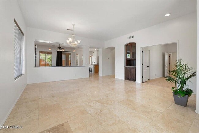 Foto del edificio - 22503 N 76th Pl